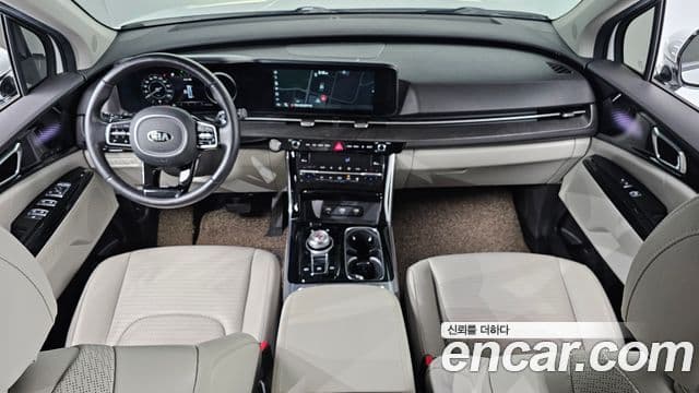 Kia Carnival 2020 — Фото 7/20