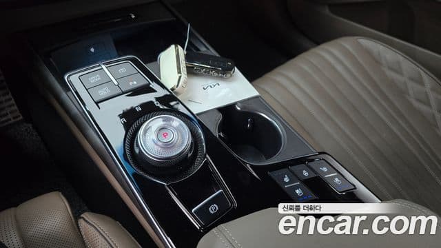 Kia K8 2023 — ფოტო 9/20