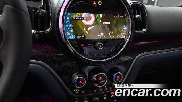 Mini Cooper S Countryman 2023 — Фото 14/20