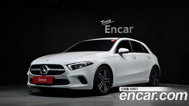 Mercedes-Benz A-Class 2022 — Şəkil 1/20