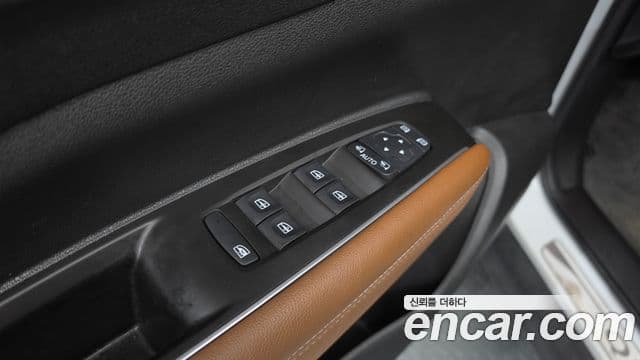 Renault Samsung QM6 2020 — ფოტო 21/32