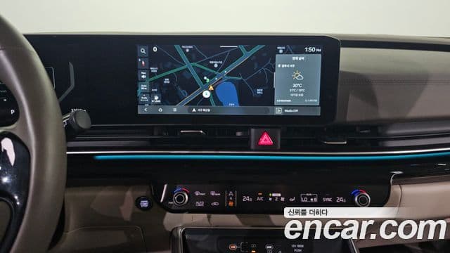 Kia Carnival 2025 — Şəkil 14/20
