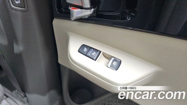 Kia Carnival 2025 — Şəkil 19/20