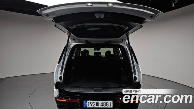 Hyundai Santa Fe 2025 — Şəkil 34/36