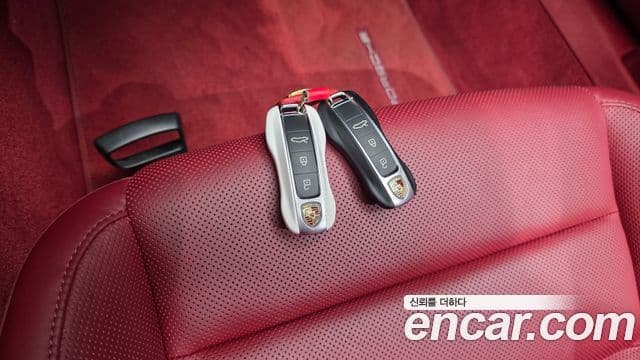 Porsche 911 2020 — ფოტო 15/20