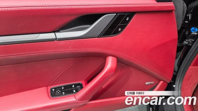 Porsche 911 2020 — ფოტო 26/31