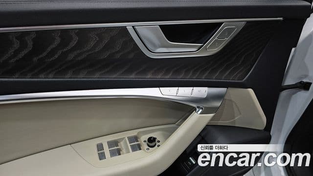 Audi A6 2023 — Photo 1/30