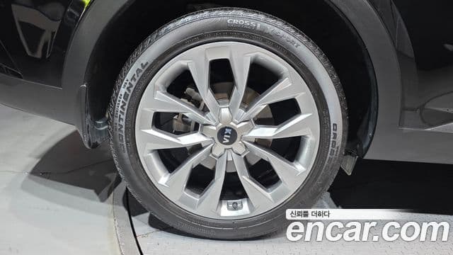 Kia Sorento 2020 — Фото 5/20