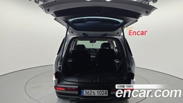Hyundai Santa Fe 2024 — ფოტო 18/20