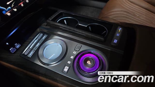 Genesis G80 2020 — ფოტო 19/20