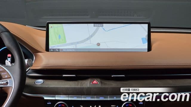 Genesis G80 2020 — ფოტო 7/20