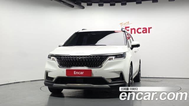 Kia Carnival 2022 — ფოტო 3/20