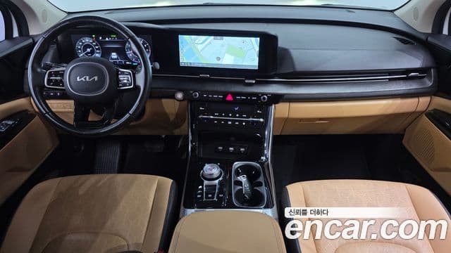 Kia Carnival 2022 — ფოტო 7/20