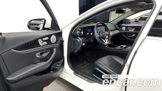 Mercedes-Benz E-Class 2020 — ფოტო 10/20