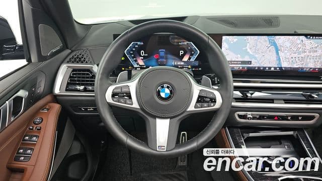 BMW X5 2025 — Фото 12/20