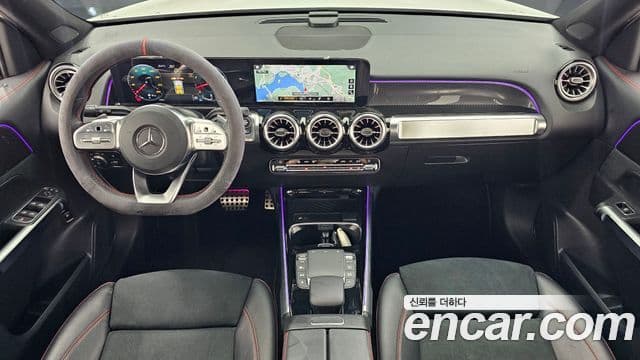 Mercedes-Benz GLB-Class 2021 — фото 7 из 20