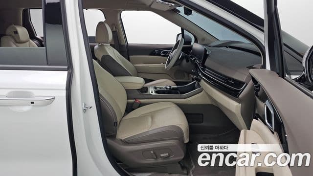 Kia Carnival 2024 — Şəkil 11/20