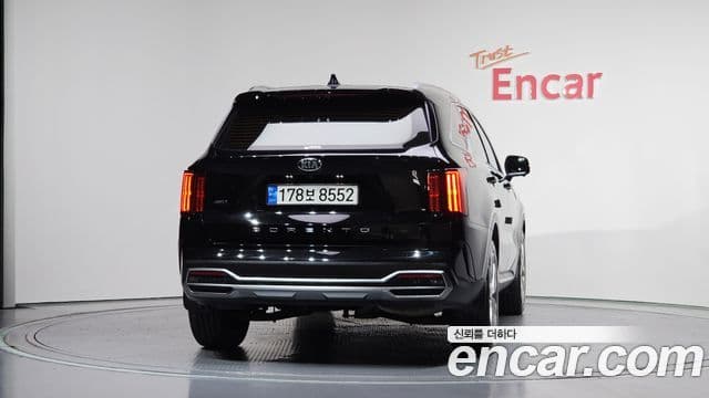 Kia Sorento 2020 — Фото 4/20