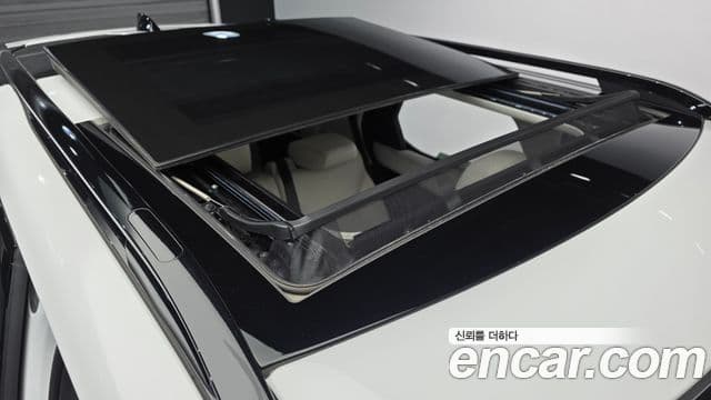 Land Rover Discovery 5 2024 — Şəkil 19/20
