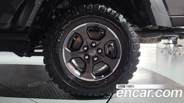Jeep Gladiator 2022 — Şəkil 4/20