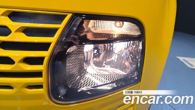 Hyundai Staria 2023 — Photo 3/34