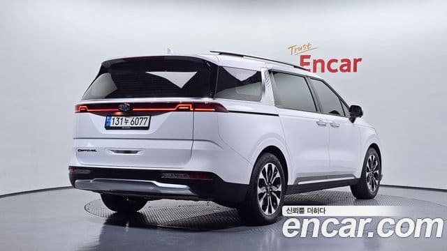 Kia Carnival 2021 — Şəkil 2/20