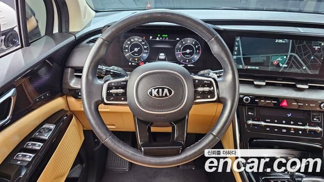 Kia Carnival 2021 — Şəkil 13/20