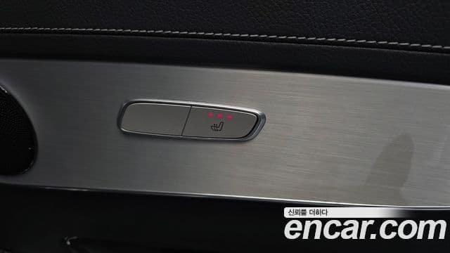 Mercedes-Benz GLC-Class 2022 — Фото 18/20