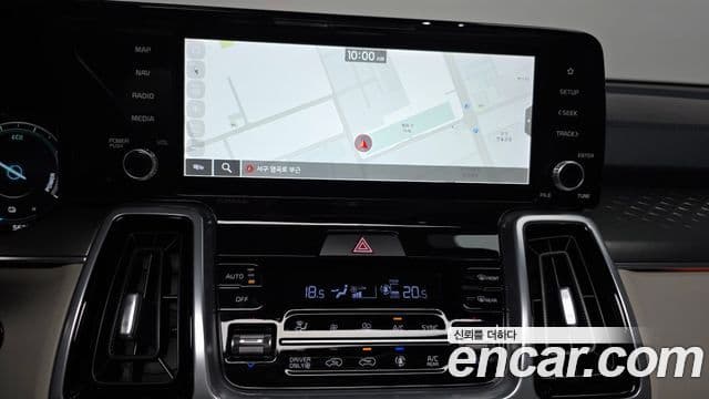 Kia Sorento 2021 — Фото 15/20