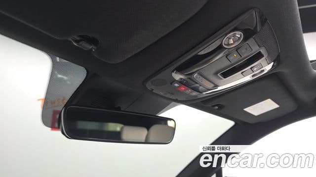 Kia Sorento 2021 — Фото 18/20