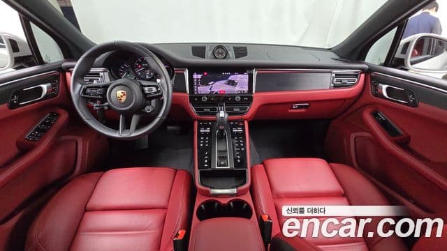 Porsche Macan 2024 — Şəkil 7/20