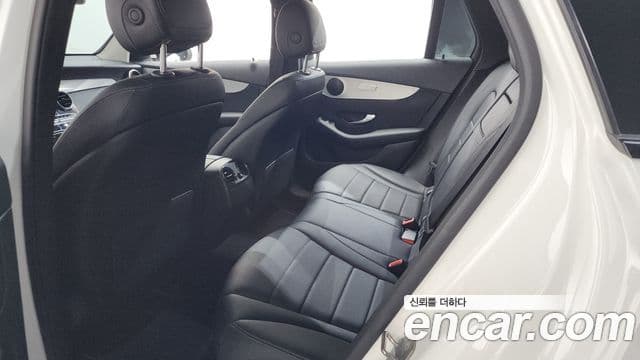 Mercedes-Benz GLC-Class 2018 — ფოტო 11/13