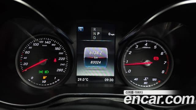 Mercedes-Benz GLC-Class 2019 — ფოტო 8/20