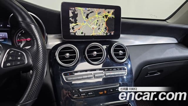 Mercedes-Benz GLC-Class 2019 — ფოტო 12/20