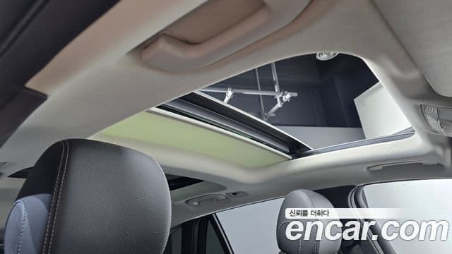 Mercedes-Benz GLC-Class 2019 — ფოტო 16/20