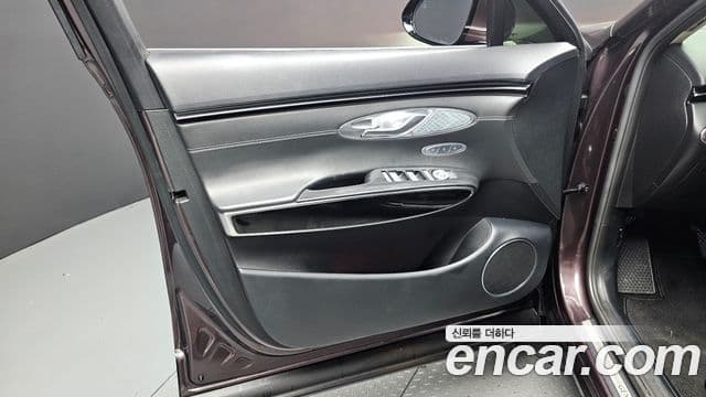 Genesis GV70 2021 — Şəkil 6/34
