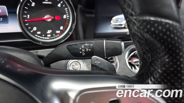 Mercedes-Benz E-Class 2019 — Şəkil 9/20