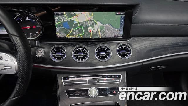 Mercedes-Benz E-Class 2019 — Şəkil 14/20