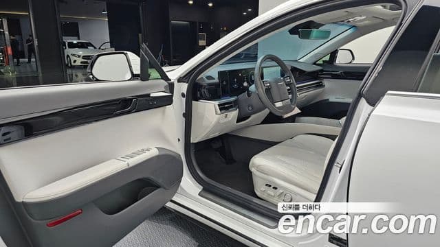 Hyundai Grandeur Hybrid 2024 — ფოტო 5/34