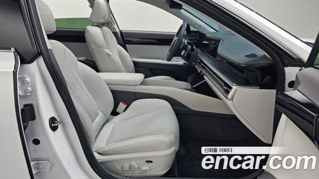 Hyundai Grandeur Hybrid 2024 — ფოტო 24/34