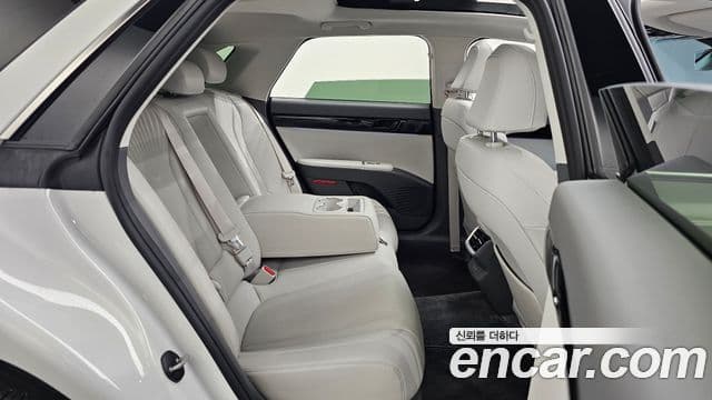 Hyundai Grandeur Hybrid 2024 — ფოტო 4/34