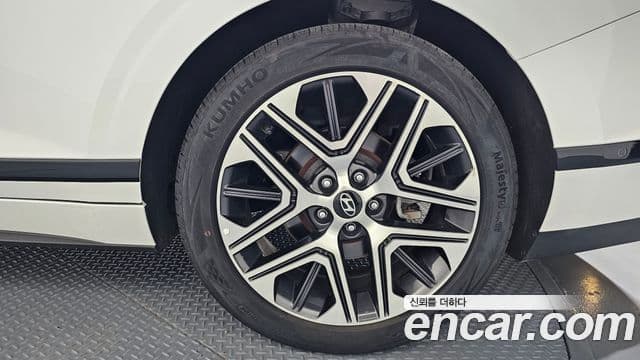 Hyundai Grandeur Hybrid 2024 — ფოტო 13/34