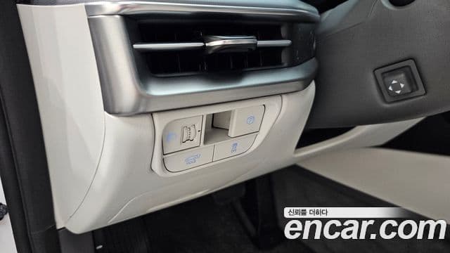 Hyundai Grandeur Hybrid 2024 — ფოტო 31/34