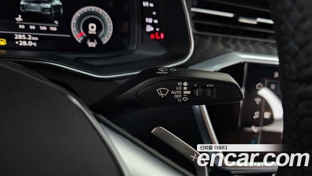 Audi A6 2023 — Şəkil 32/38