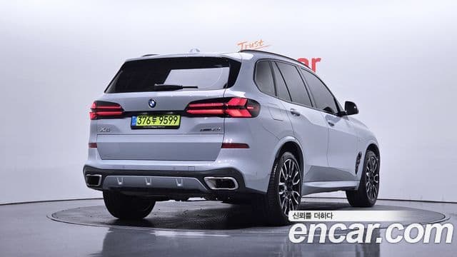BMW X5 2026 — Photo 18/33