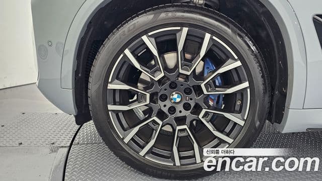 BMW X5 2026 — Photo 24/33