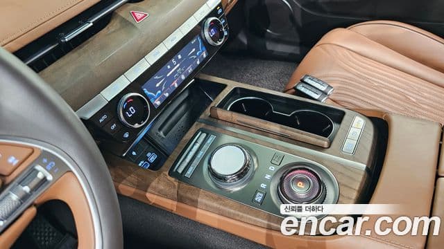 Genesis Electrified G80 2024 — Şəkil 9/20