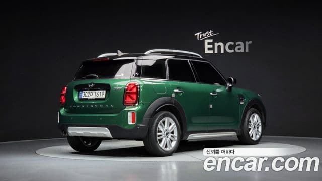 Mini Cooper Countryman 2023 — Photo 10/37