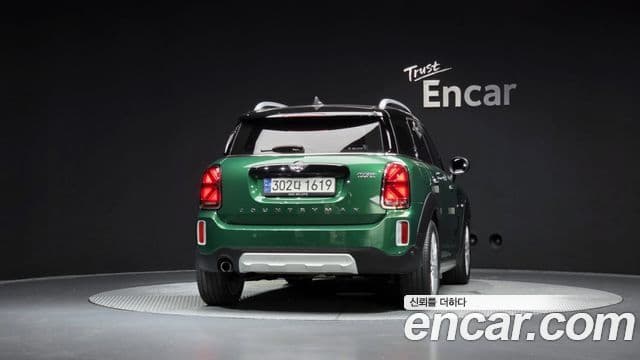 Mini Cooper Countryman 2023 — Photo 33/37