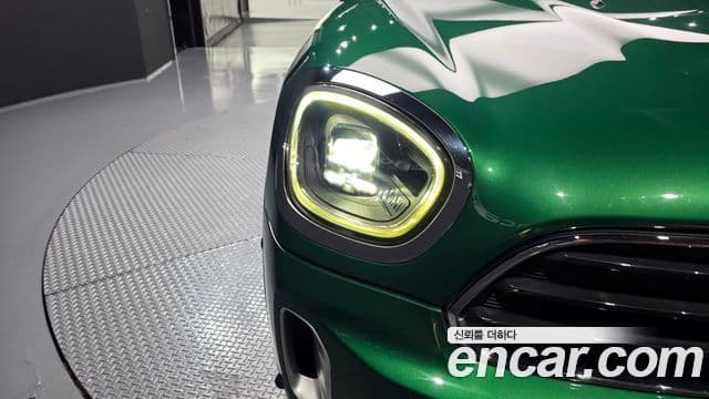 Mini Cooper Countryman 2023 — Photo 27/37